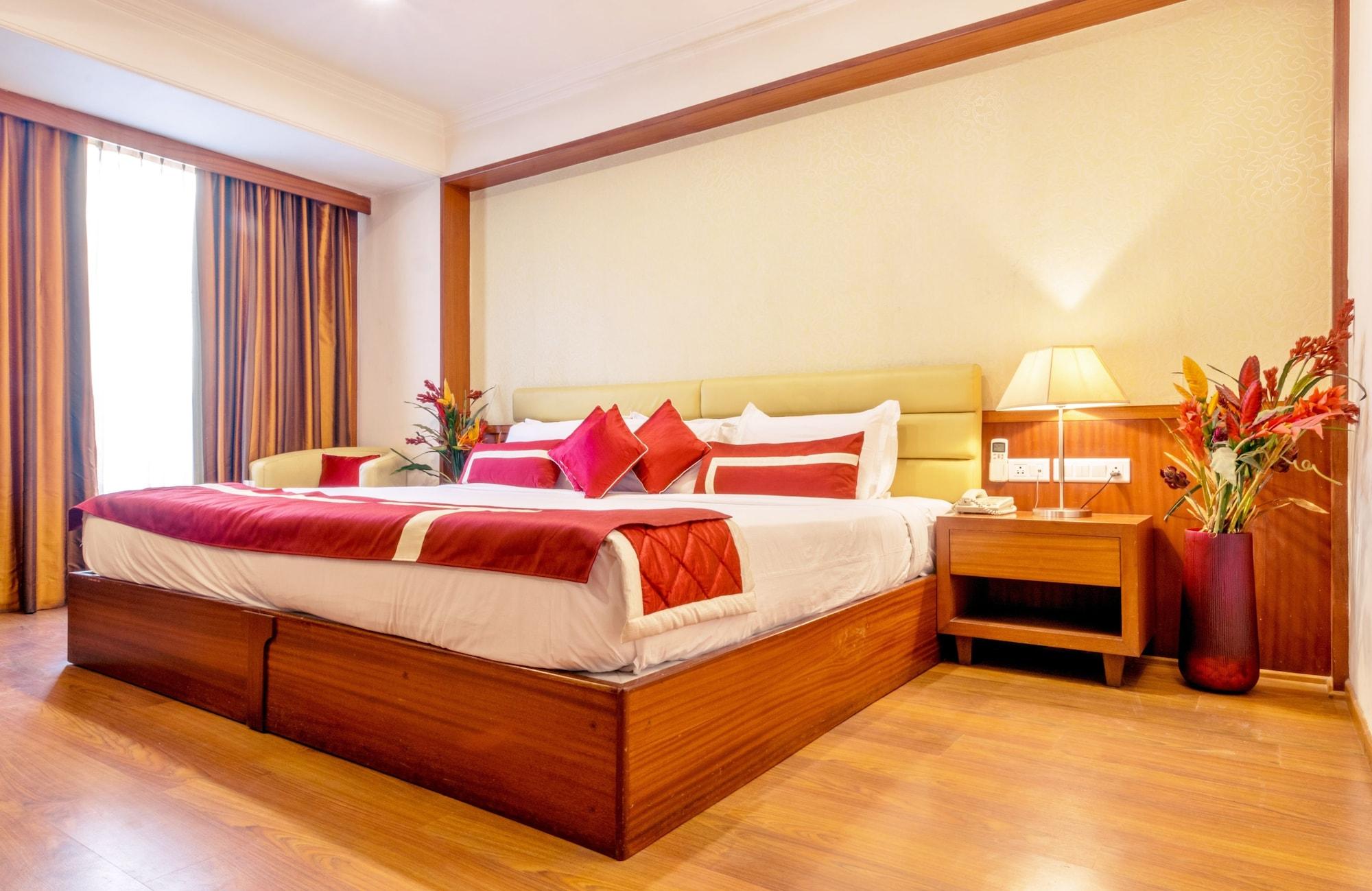 Octave Suites - Residency Rd Bangalore Exteriör bild