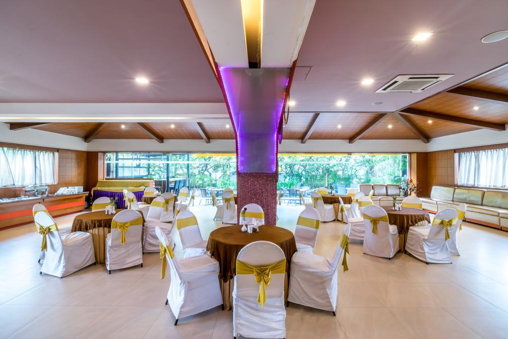 Octave Suites - Residency Rd Bangalore Exteriör bild