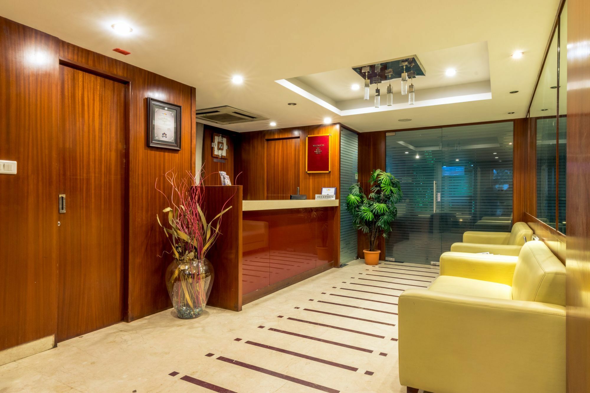 Octave Suites - Residency Rd Bangalore Exteriör bild