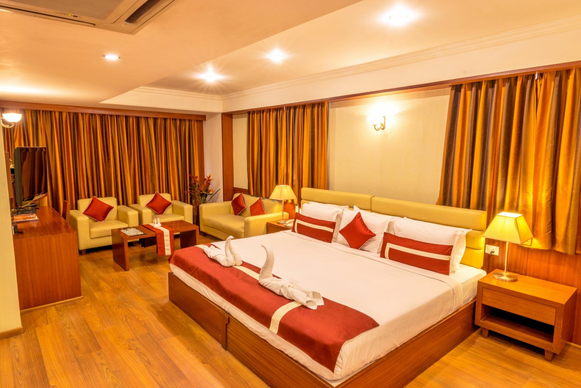 Octave Suites - Residency Rd Bangalore Exteriör bild